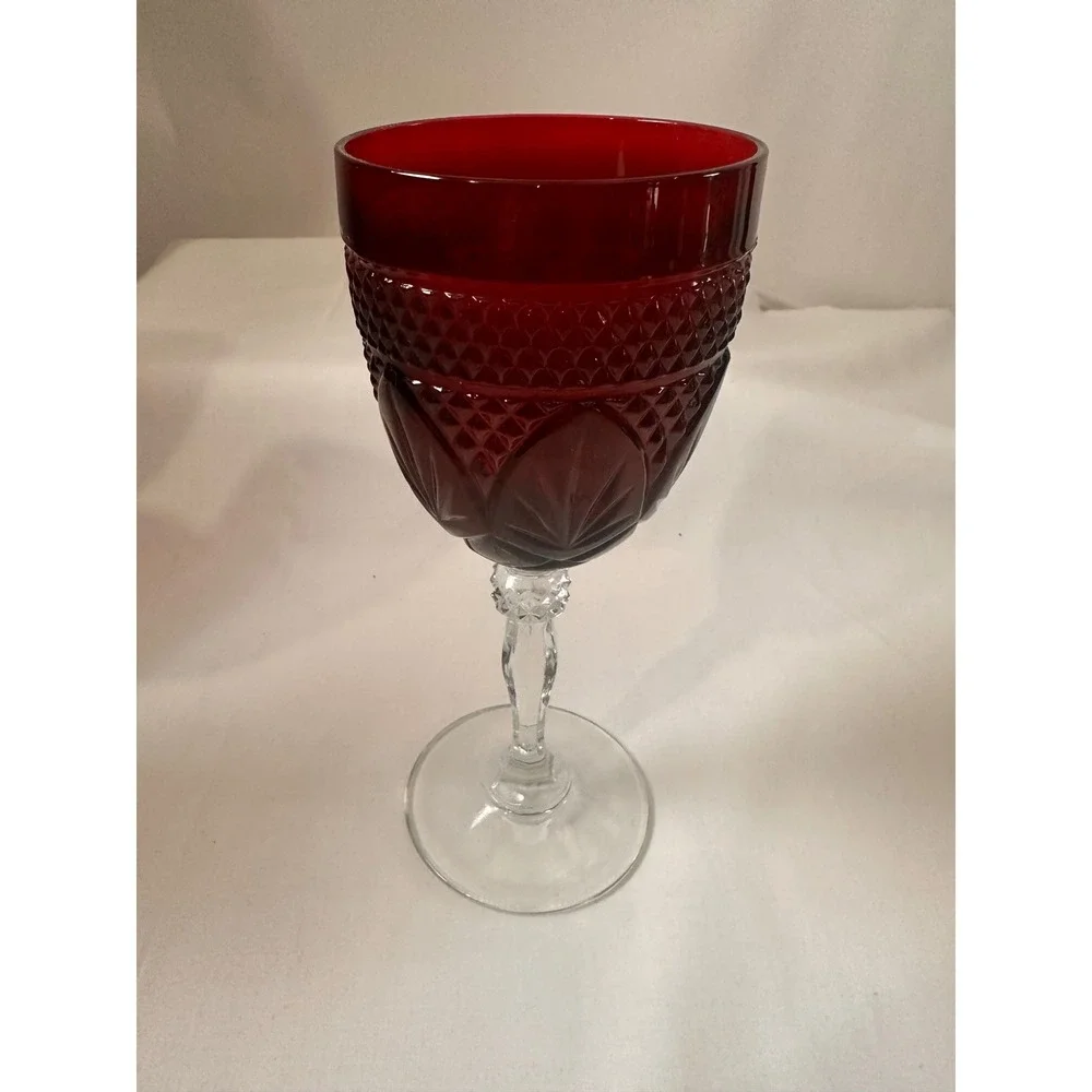 Cristal DArques-Durand ruby red